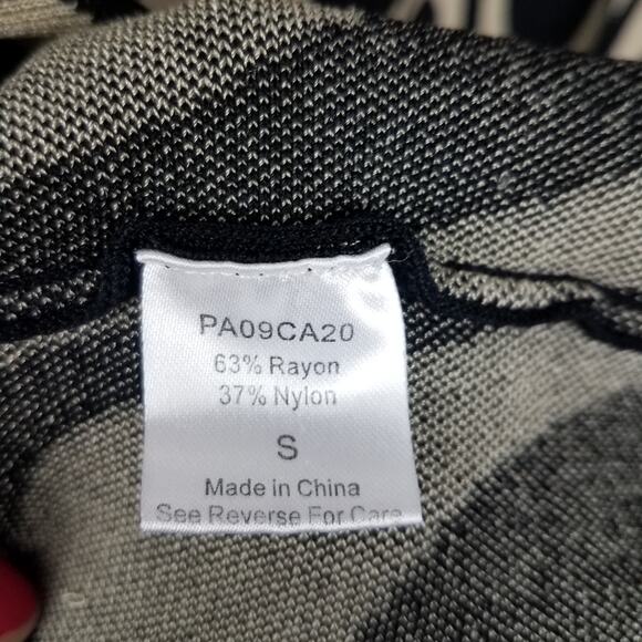 Parker | Short Sleeve Pleated Dress Black Tan - Picture 7 of 9